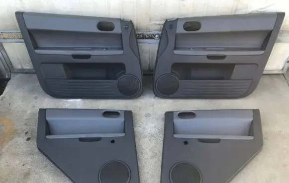 Mitsubishi Colt Door card panel trim set 330683 330686