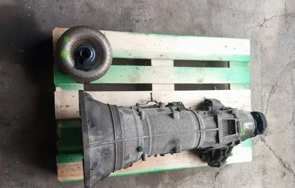 BMW X5M E70 Automatic gearbox 7612812 8HP70X