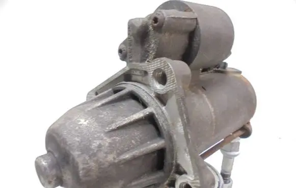 Ford Focus Starter motor YS4U-11000-AA
