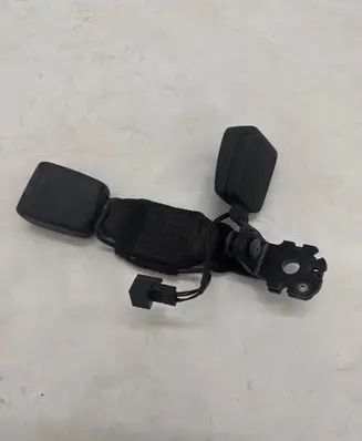 Audi A4 S4 B9 Middle seatbelt buckle (rear) 8W0857739D 34211418