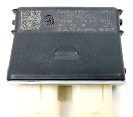 Volkswagen Tiguan Tailgate/trunk control unit/module 3G0962243D