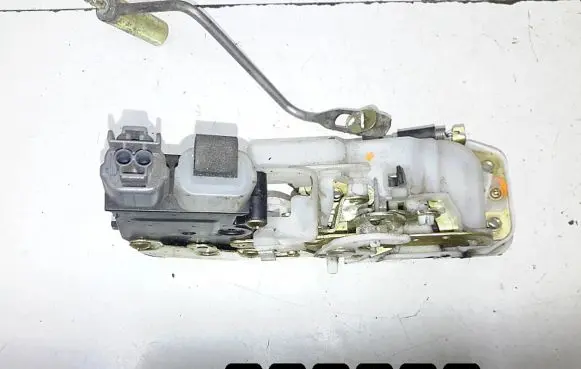 Honda HR-V Rear door lock