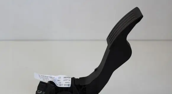 Ford Focus Accelerator throttle pedal JX61-9F836-AC