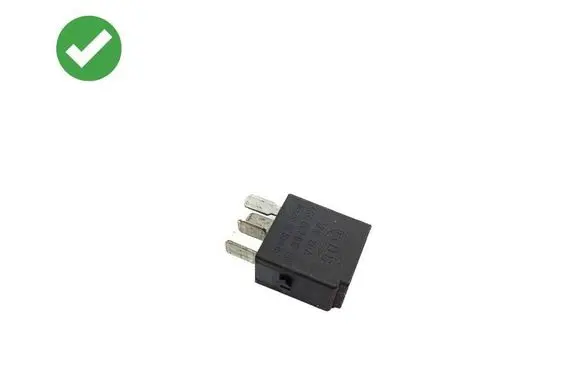 Mercedes-Benz CLS C219 Other relay 4RA007813 4RA00781300 0025421119
