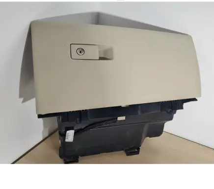 Volvo XC70 Glove box set 39810156