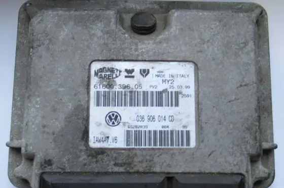 Volkswagen Golf IV Engine control unit/module 036906014CD