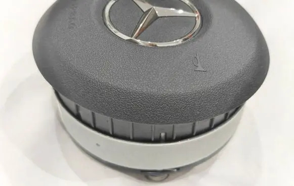 Mercedes-Benz CLA C118 X118 Steering wheel airbag 62850050A 000860410191 0589P1000190
