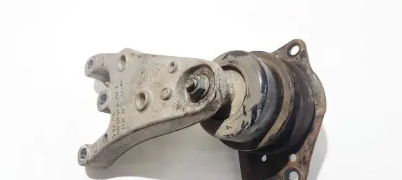 Skoda Fabia Mk1 (6Y) Engine mount bracket 6q0199262af 6q0199185m