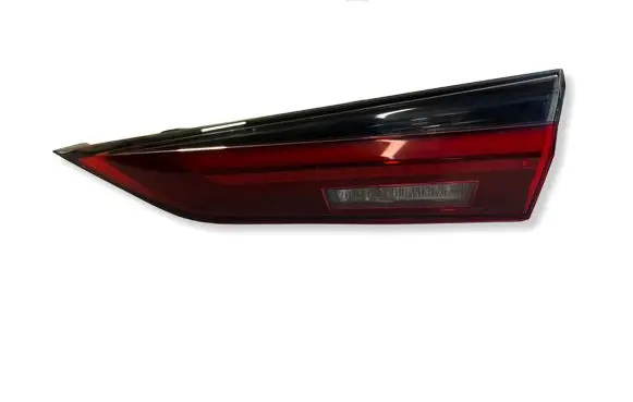 BMW i4 Tailgate rear/tail lights 7956630