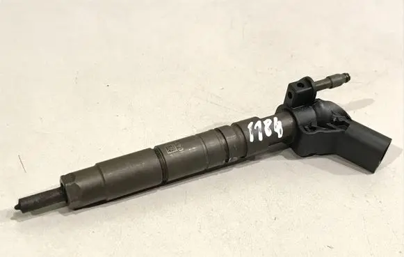 Mercedes-Benz ML W166 Fuel injector A6420701187 120816 0445116
