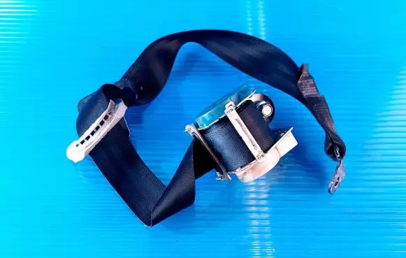 Hyundai i20 (PB PBT) Rear seatbelt 898101J000