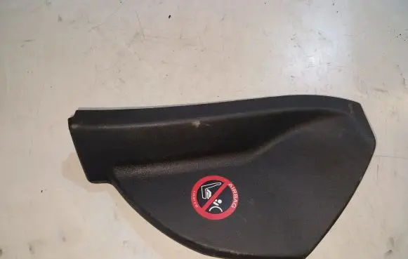 Mercedes-Benz E W212 Dashboard side end trim A2126800507