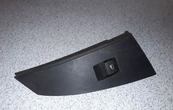 BMW 5 E60 E61 Electric window control switch 6951966