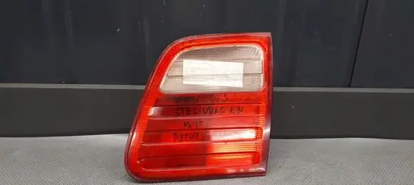 Mercedes-Benz E W210 Tailgate rear/tail lights A2108202464
