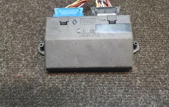 Renault Laguna I Comfort/convenience module 7700845792