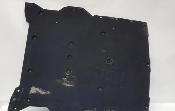 Audi E-tron GT Engine splash shield/under tray 9J1825311B