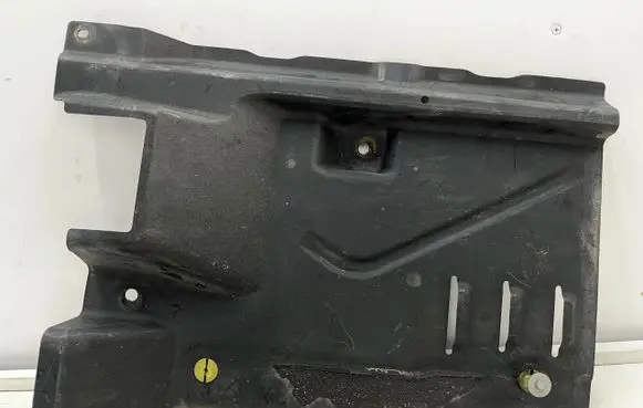 Volkswagen Multivan T6 Side bottom protection 7E1825312