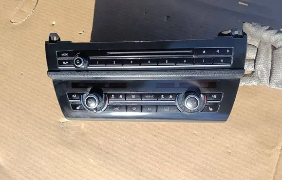 BMW 5 F10 F11 Climate control unit 9324321 0001662355 900256340015