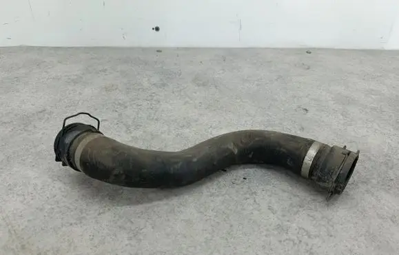 Mercedes-Benz C W205 Engine coolant pipe/hose A2055016384