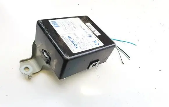 Toyota Corolla Verso AR10 Door control unit/module 897410f010 89741-0f010
