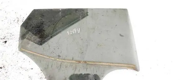 Nissan Qashqai Rear door window glass