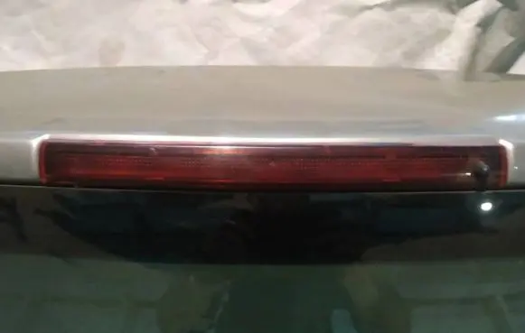 Renault Scenic II - Grand scenic II Third/center stoplight