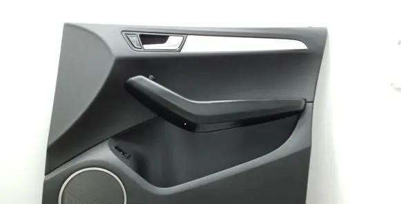 Audi Q5 SQ5 Front door card panel trim 8R2867106B