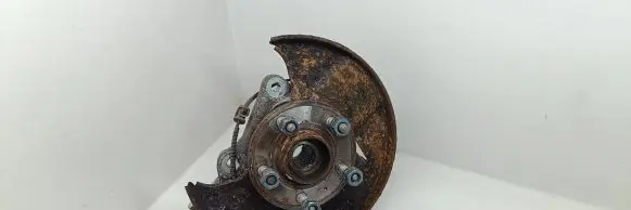 Opel Insignia A Front wheel hub spindle knuckle