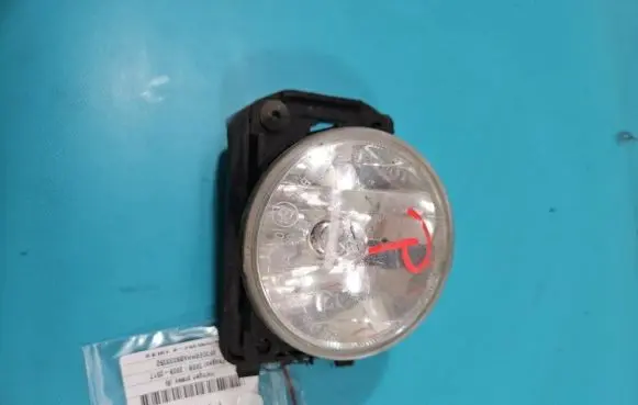 Peugeot 5008 Front fog light 9686180980 IMPRK1386220
