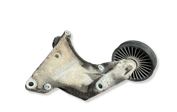 Opel Zafira A Engine mounting bracket 90581529