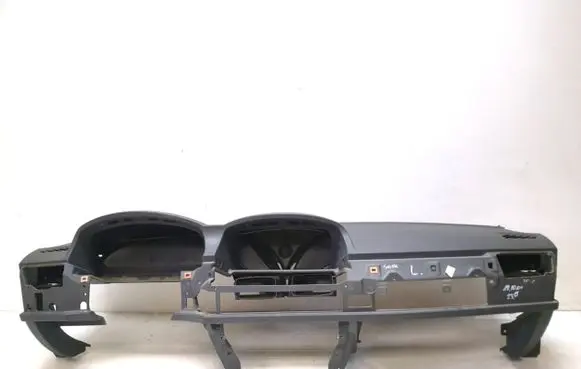 BMW 7 E65 E66 Dashboard
