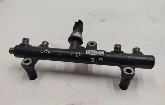 Ford Galaxy Fuel main line pipe 9681909680 28497Z01