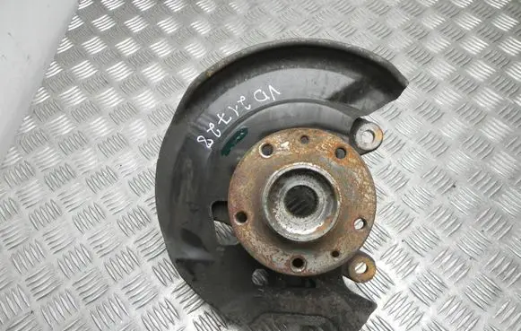 Nissan Qashqai Front wheel hub 411514EA0A