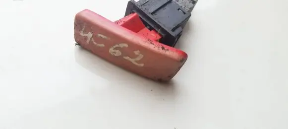 Toyota Auris 150 Hazard light switch 8433202130 84332-02130