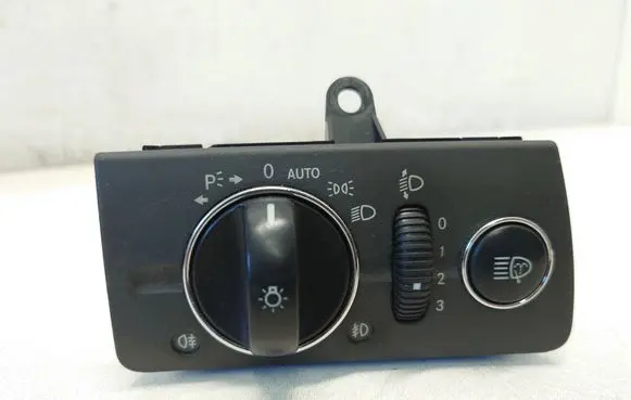 Mercedes-Benz E W211 Light switch A2115450204 2115450204