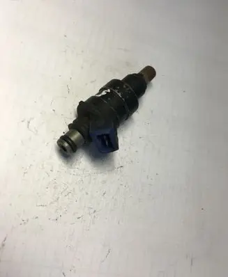 Mazda 626 Fuel injector 1955001280