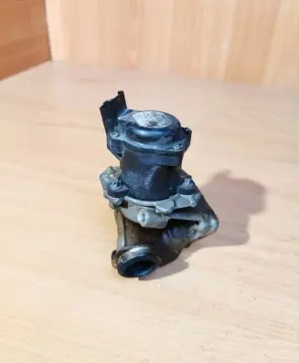 Ford Fiesta EGR valve 9673258680