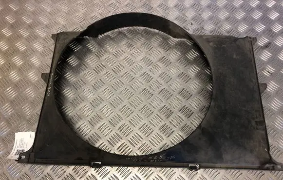 BMW 5 E60 E61 Radiator cooling fan shroud 22445219