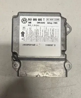 Skoda Octavia Mk2 (1Z) Airbag control unit/module 1K0909605T