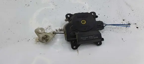 Toyota Avensis T220 Air flap motor/actuator 0637006241