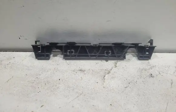 Mercedes-Benz E W238 Fender mounting bracket A2386980300