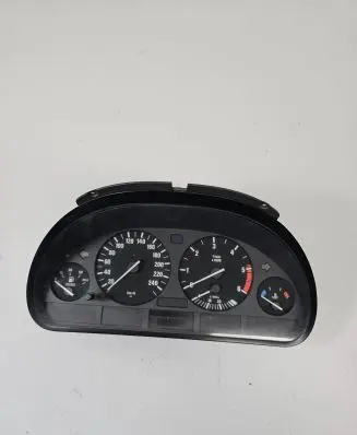 BMW 5 E39 Speedometer (instrument cluster) 62118375902 110008735047