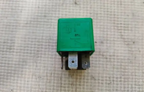 Ford Transit Other relay 82GG13A025CA V23134E8X41