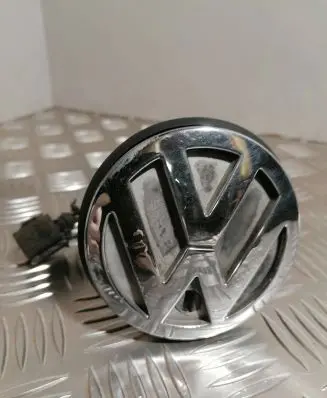 Volkswagen Golf IV Tailgate exterior lock 1J5962103