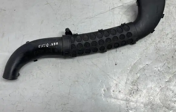 Opel Vectra C Air intake duct part 9177098