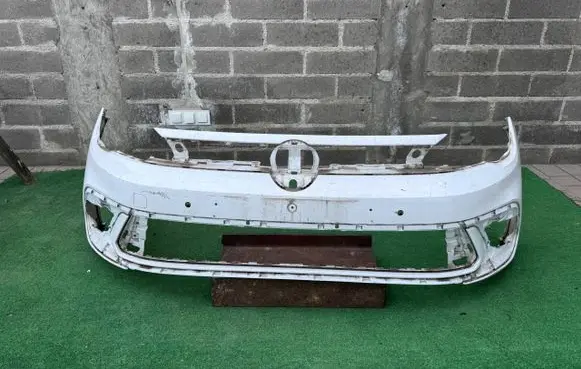 Volkswagen Polo VI Front bumper