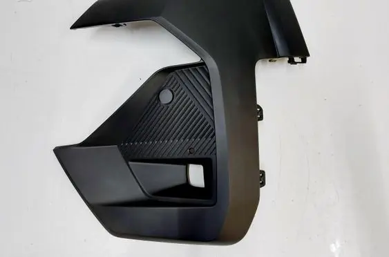 Front bumper lower grill