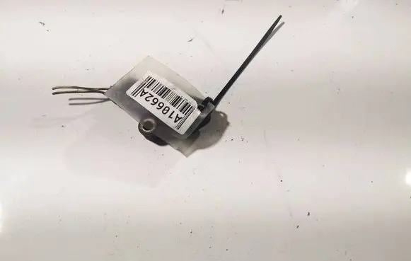 Volvo V50 Airbag deployment crash/impact sensor 30737139