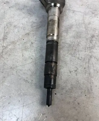 Fuel injector