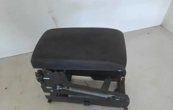 Volkswagen PASSAT B5.5 Armrest 3B1864207